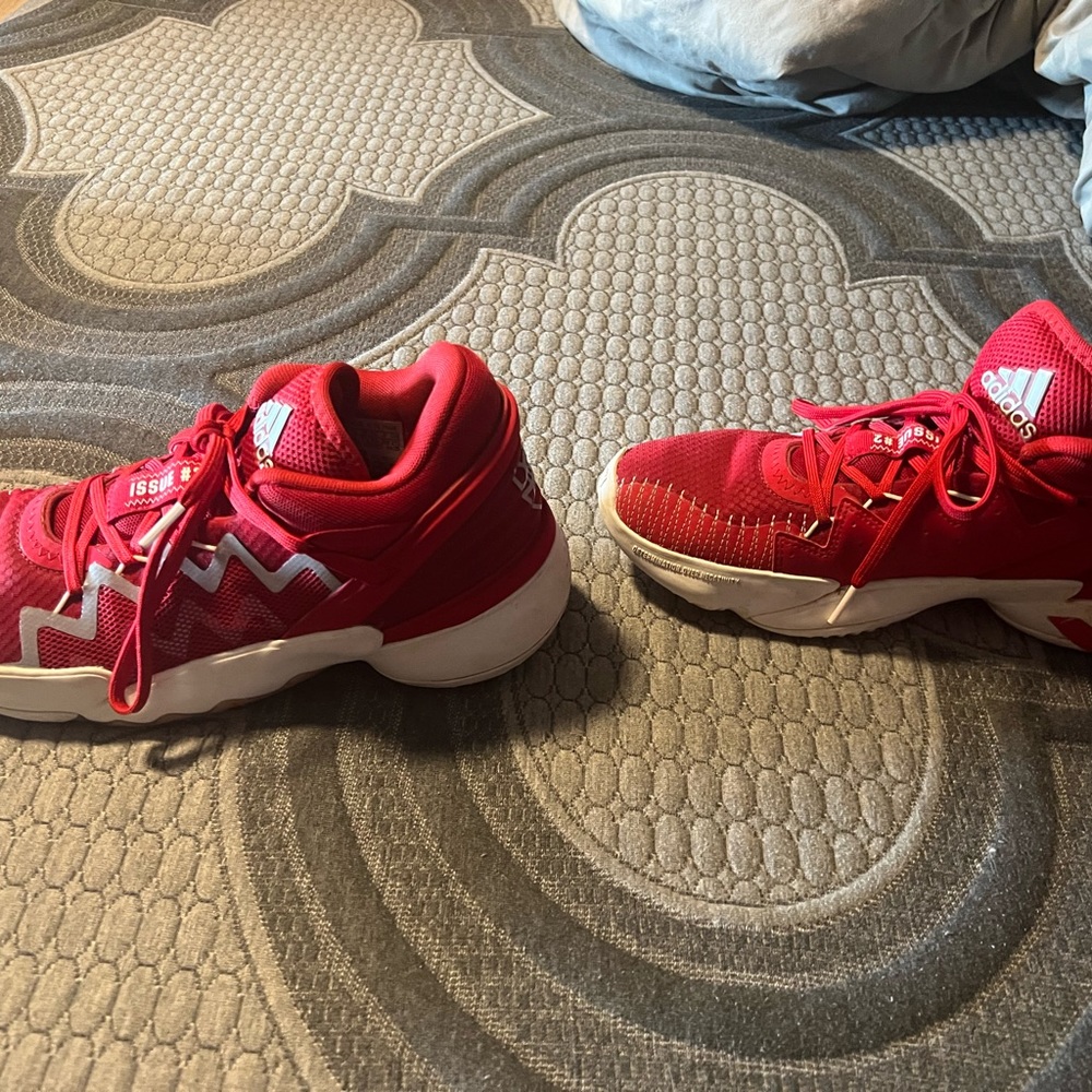 Adidas DON size 8